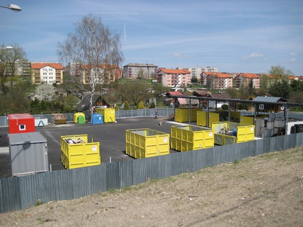 VYBAVENÍ SBĚRNÝCH DVORŮ